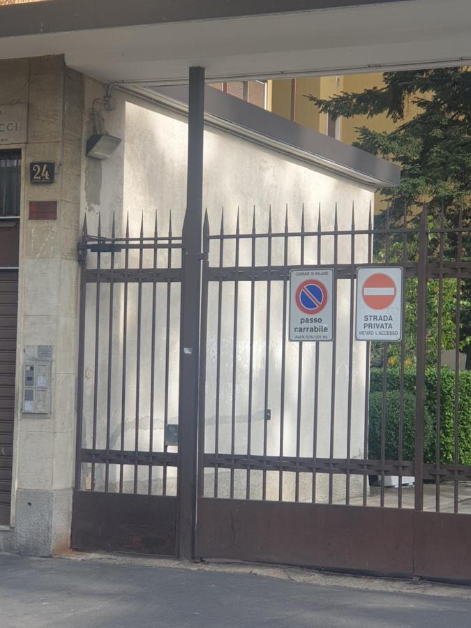מילאנו Maffucci 24 Bilocale Molto Spazioso E Moderno מראה חיצוני תמונה
